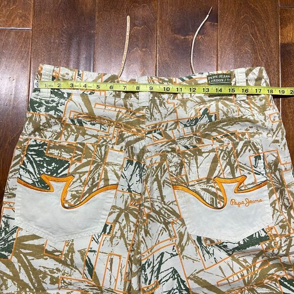 Pepe Jeans Vintage Y2K Tropical AOP Ripstop Shorts White Tan Green Men's Size 36 - Picture 8 of 9